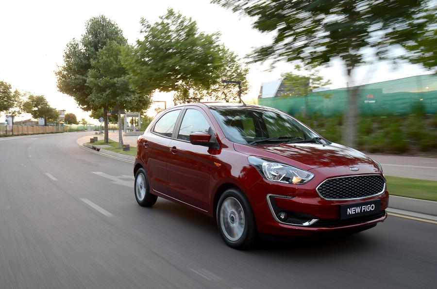 Ford Figo Titanium 2018 года  (фото 8 из 40)